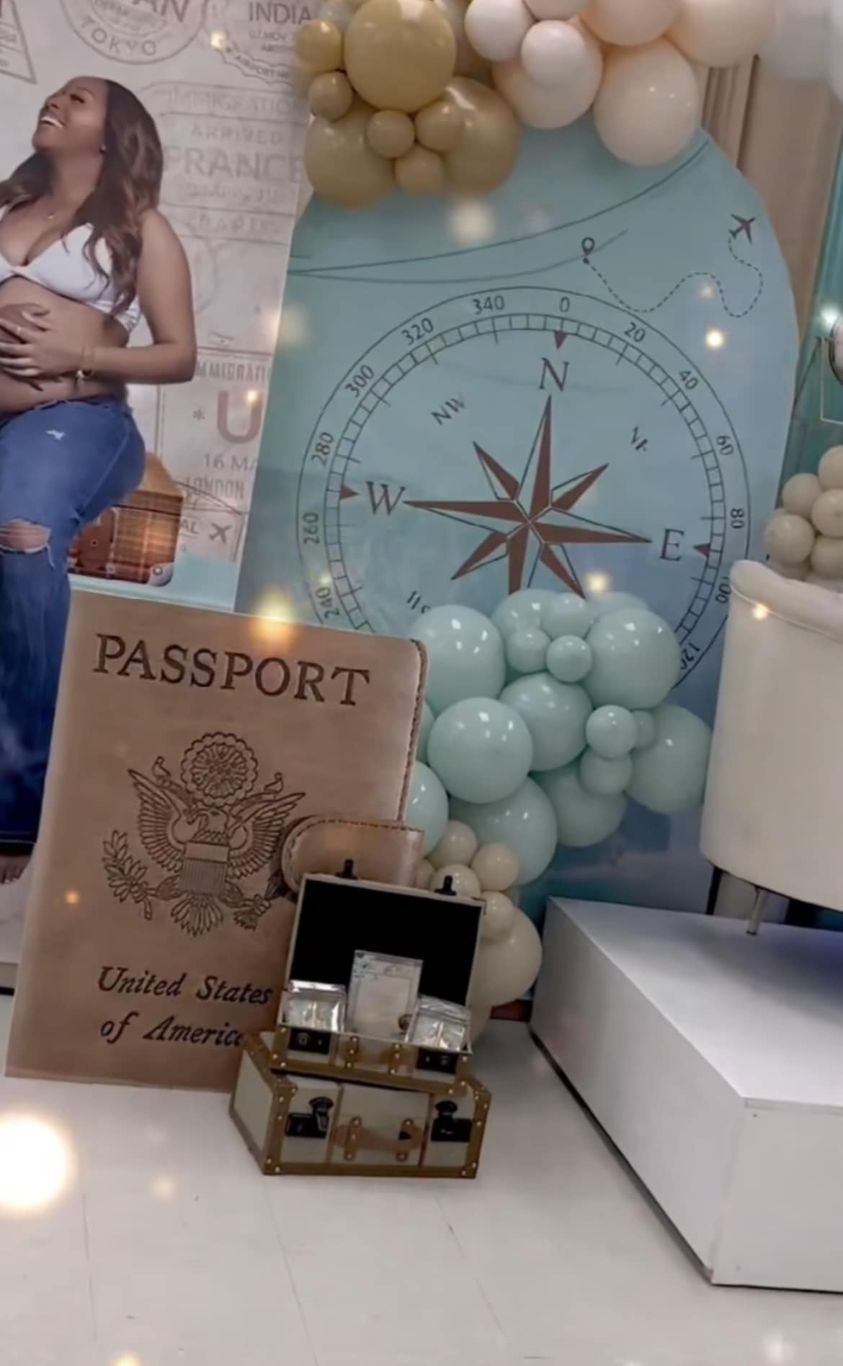 World Traveler Chiara Wall