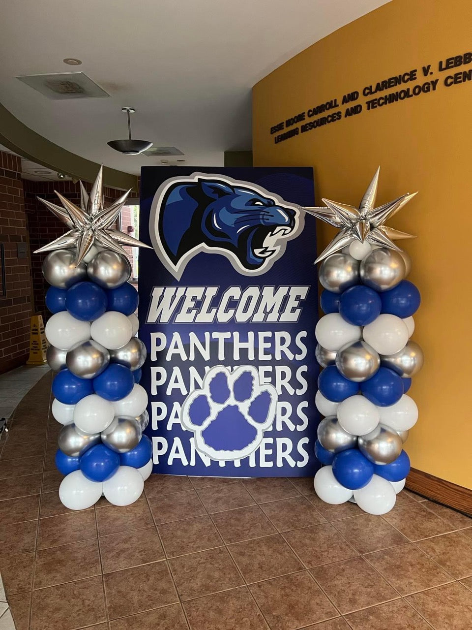 Print-Only Giant Chiara Photo Wall – For Pre-Designed Artwork