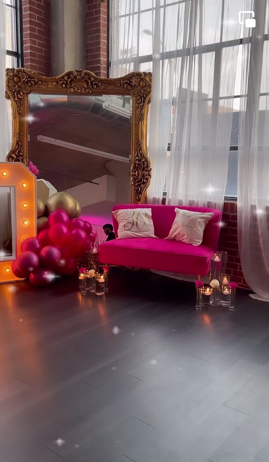 Print-Only Giant Chiara Photo Wall – For Pre-Designed Artwork